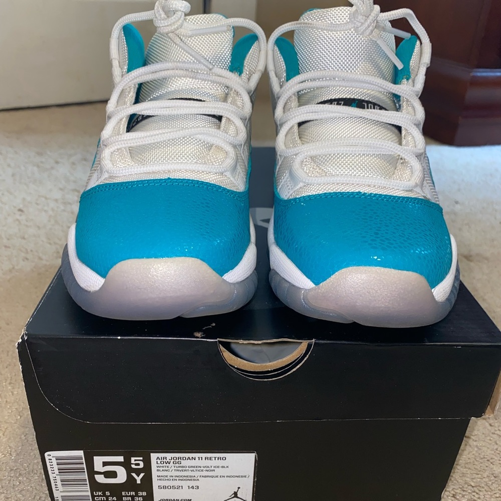 Authentic BRAND NEW Air Jordan 11 Retro Low GG 5.5Y